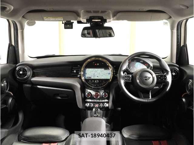 Bmw MINI 2022-06 8457915-2