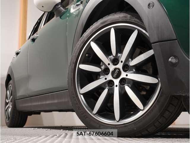 Bmw MINI 2019-09 8457916-17