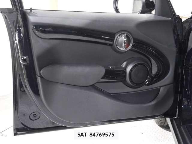 Bmw MINI 2020-11 8525779-11