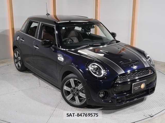 Bmw MINI 2020-11 8525779-16