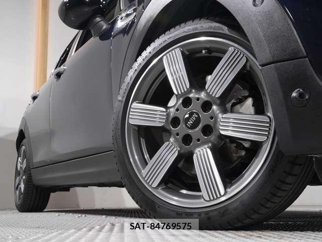 Bmw MINI 2020-11 8525779-17
