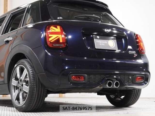 Bmw MINI 2020-11 8525779-24