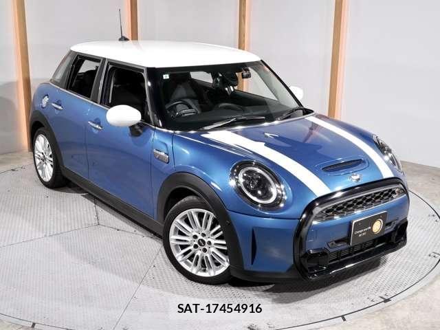 Bmw MINI 2021-07 8627735-16