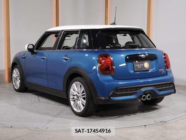 Bmw MINI 2021-07 8627735-1