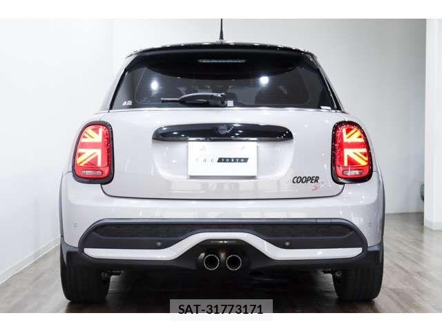 Bmw MINI 2023-06 8660270-5
