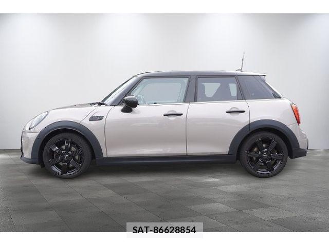 Bmw MINI 2023-11 8685963-3