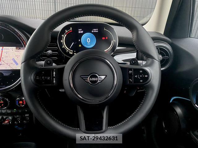 Bmw MINI 2021-07 8744023-13