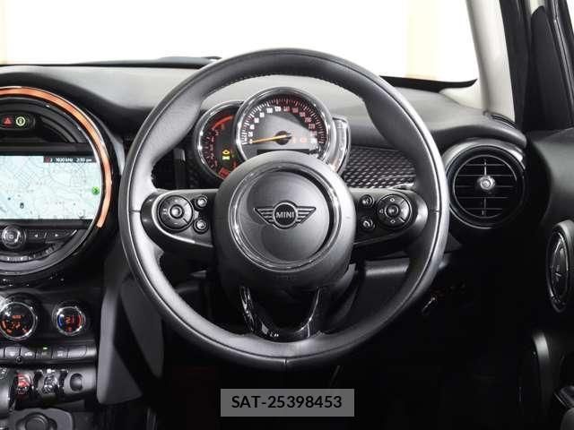 Bmw MINI 2019-06 8830362-14