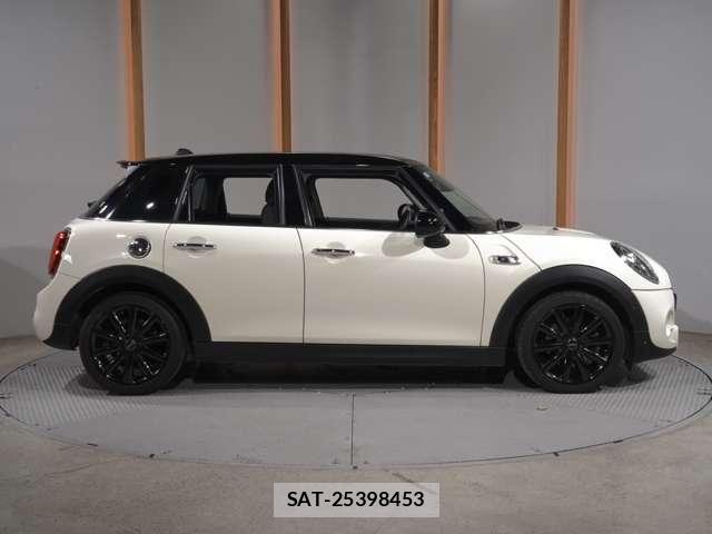 Bmw MINI 2019-06 8830362-20