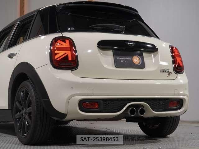 Bmw MINI 2019-06 8830362-23