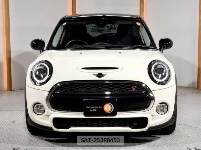 Bmw MINI 2019-06 8830362-6