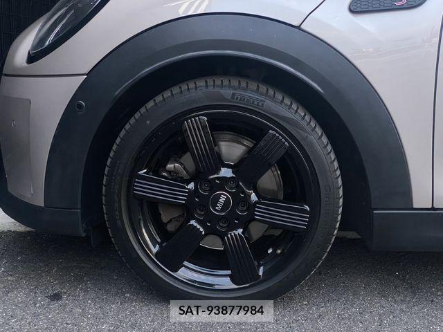 Bmw MINI 2021-12 8883932-10