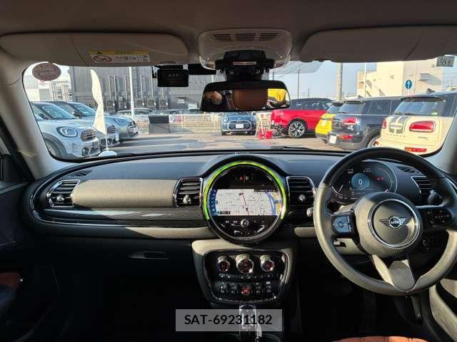 Bmw MINI 2023-10 7215699-10