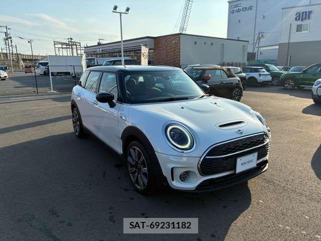 Bmw MINI 2023-10 7215699-2