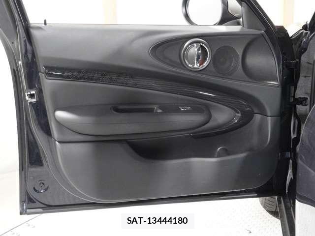 Bmw MINI 2023-09 7328432-13
