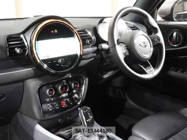 Bmw MINI 2023-09 7328432-17