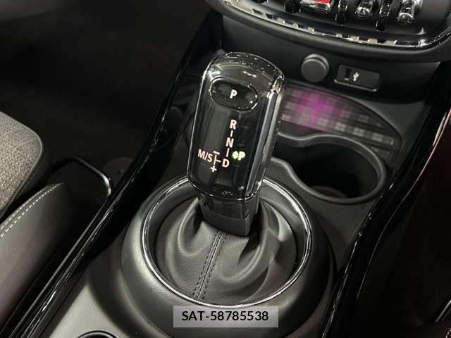 Bmw MINI 2022-04 7725776-10