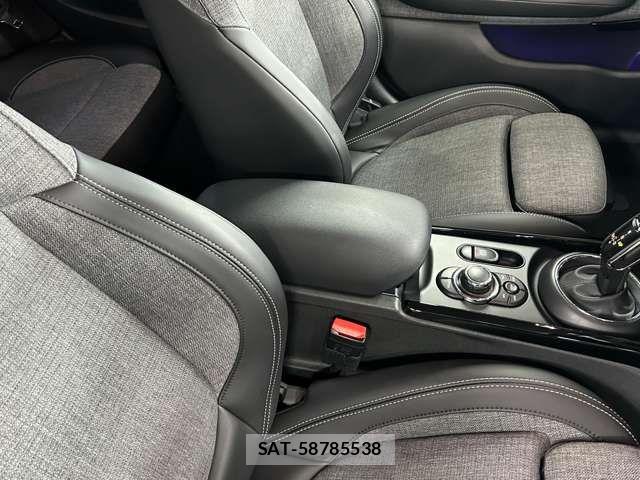 Bmw MINI 2022-04 7725776-16