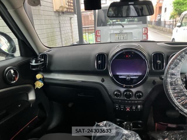 Bmw MINI 2020-10 7725782-13