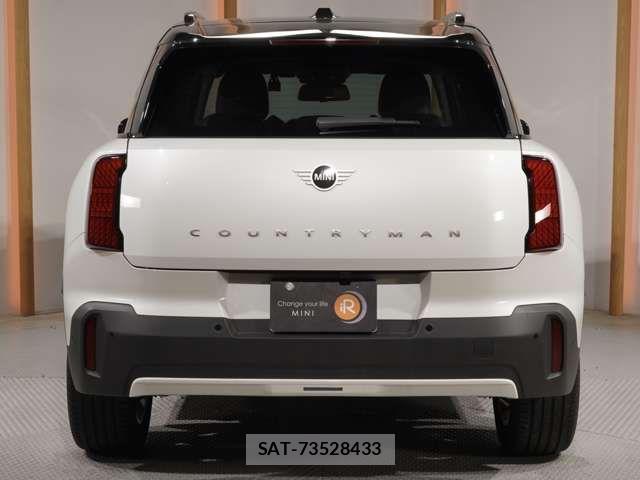 Bmw MINI 2024-09 5872320-9