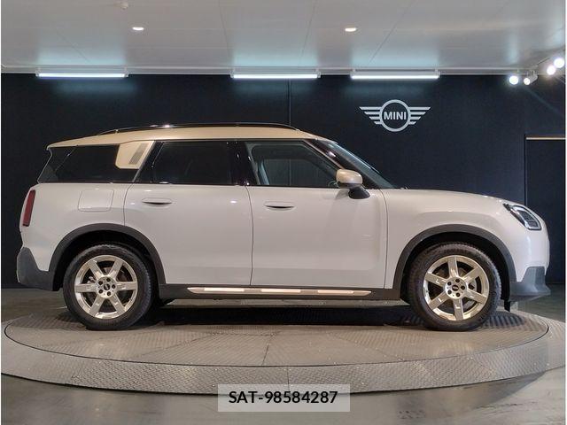 Bmw MINI 2024-09 7358765-7