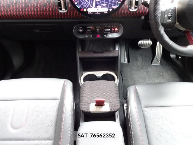 Bmw MINI 2025-01 7618128-20