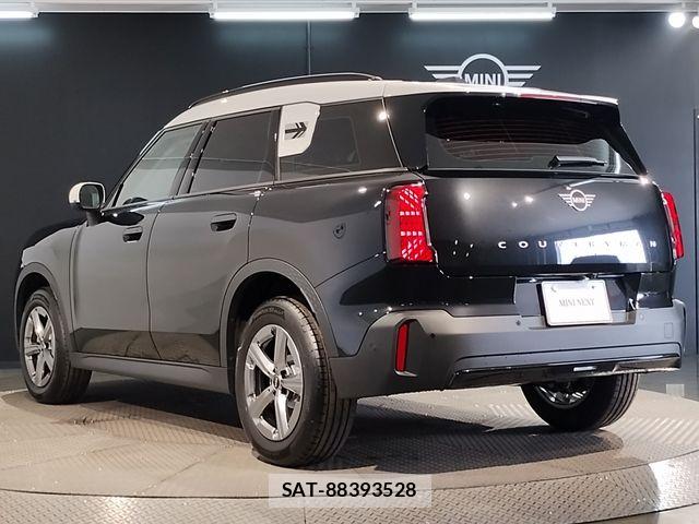 Bmw MINI 2026-05 8074626-6