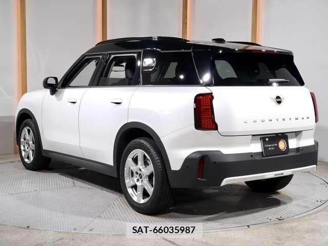 Bmw MINI 2024-09 8074629-1