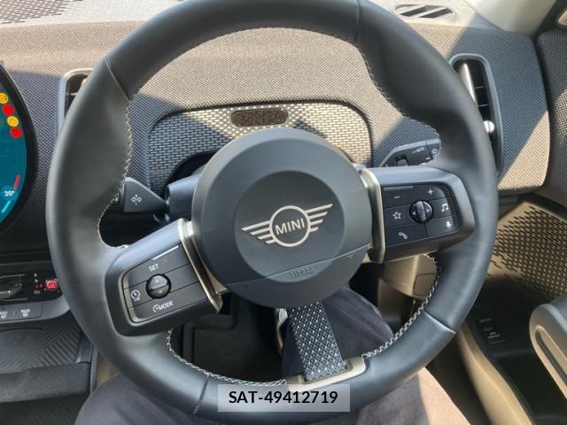 Bmw MINI 2024-08 8100476-14