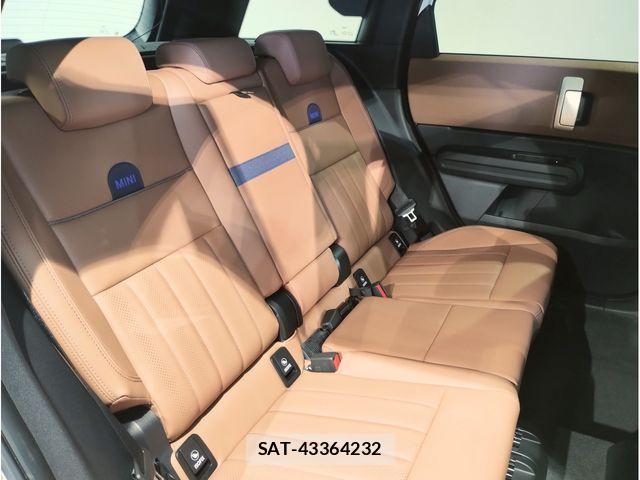 Bmw MINI 2024-12 8100475-11