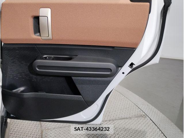 Bmw MINI 2024-12 8100475-29