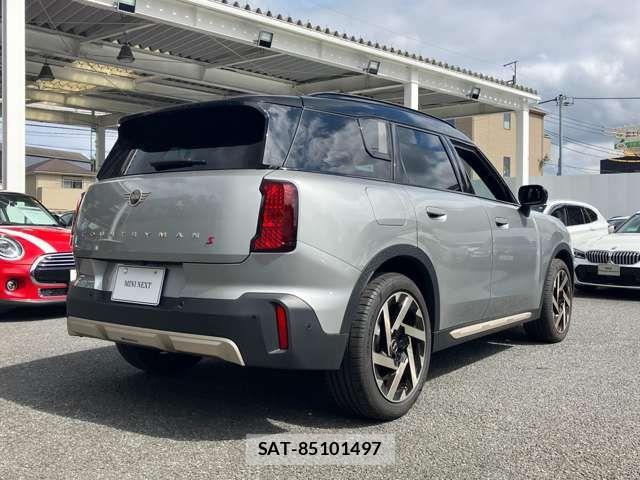 Bmw MINI 2025-10 8208748-10