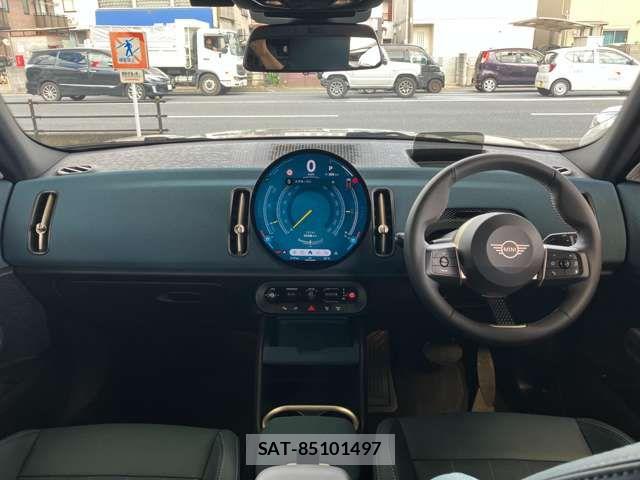 Bmw MINI 2025-10 8208748-1