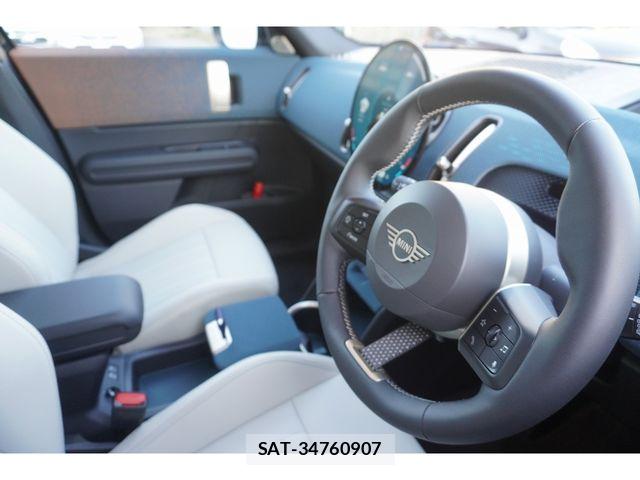 Bmw MINI 2025-09 8208747-12