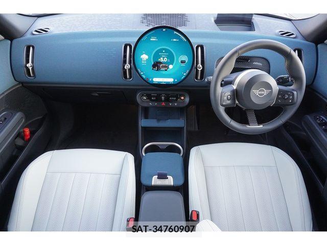 Bmw MINI 2025-09 8208747-17