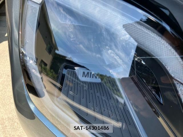 Bmw MINI 2024-04 8230827-12
