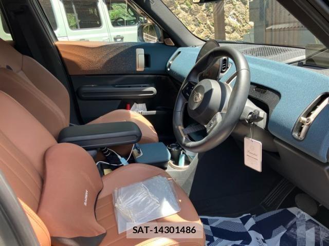 Bmw MINI 2024-04 8230827-13