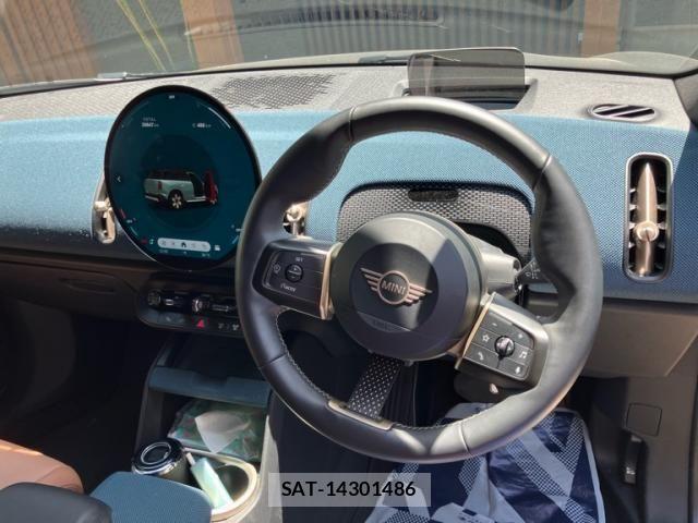 Bmw MINI 2024-04 8230827-17