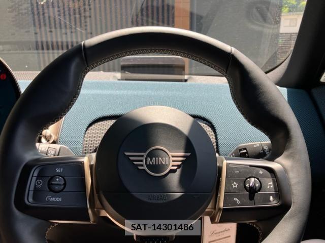 Bmw MINI 2024-04 8230827-21