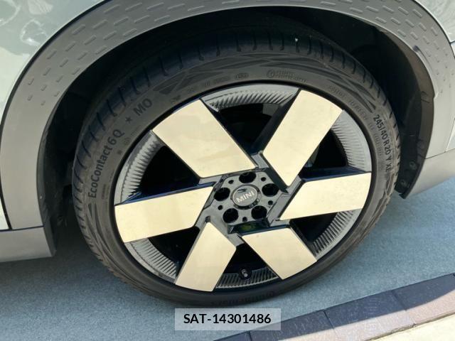 Bmw MINI 2024-04 8230827-7