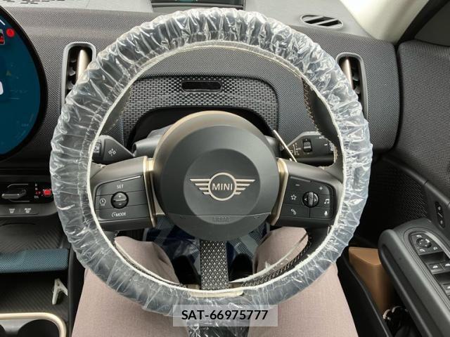 Bmw MINI 2025-01 8245939-9
