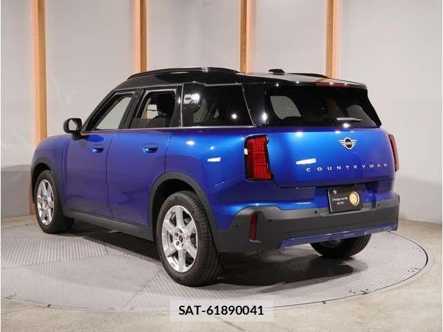 Bmw MINI 2024-12 8354978-1