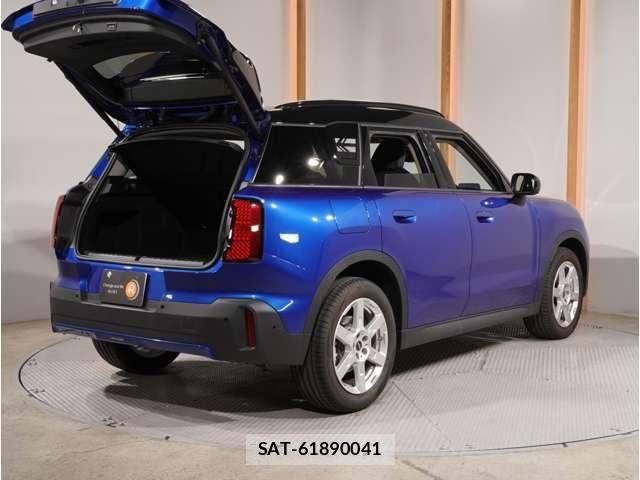 Bmw MINI 2024-12 8354978-27