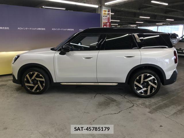 Bmw MINI 2024-06 8413630-7