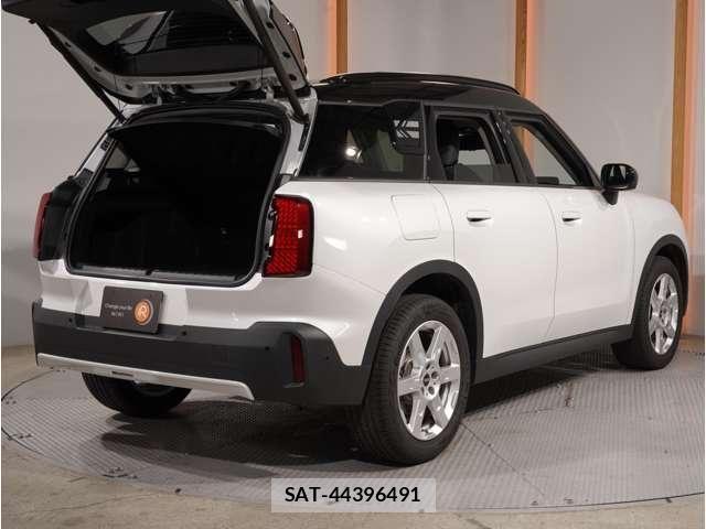 Bmw MINI 2025-08 8525788-27