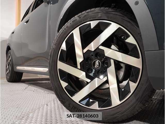 Bmw MINI 2025-09 8525786-18