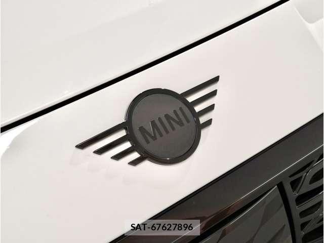 Bmw MINI 2024-11 8525783-19