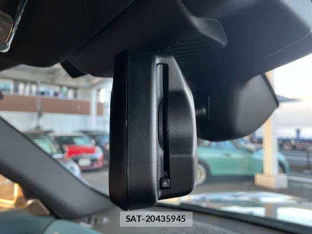 Bmw MINI 2024-03 8660277-22