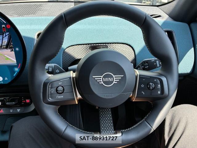 Bmw MINI 2025-12 8744028-14