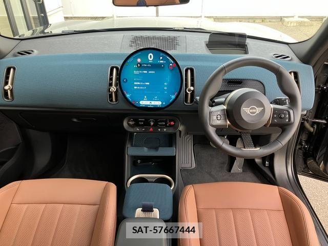 Bmw MINI 2025-12 8796684-1